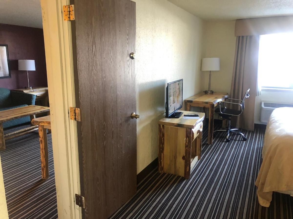 Studio 6 Suites Butte Mt I-90 I-15 Eksteriør bilde