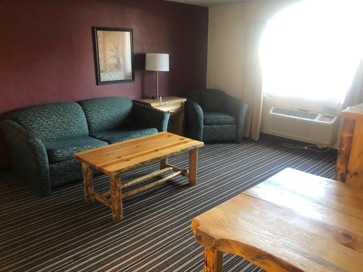 Studio 6 Suites Butte Mt I-90 I-15 Eksteriør bilde